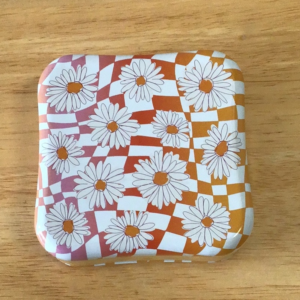 Careus 21 Count First Aid Kit - Picture 9 of 10